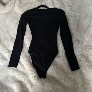 Zara Black Ribbed Long Sleeve Bodysuit